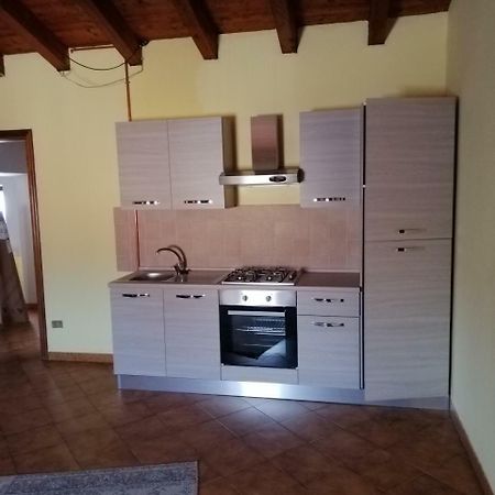 Agriturismo Licensi Del Bresa Villa Monzambano Ngoại thất bức ảnh