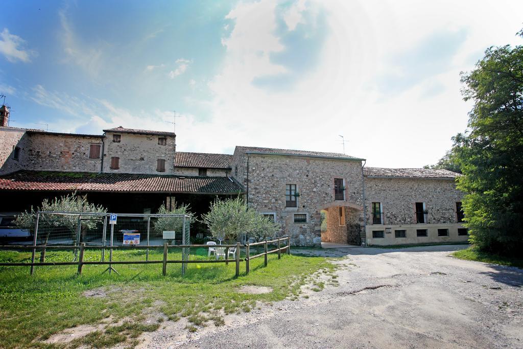 Agriturismo Licensi Del Bresa Villa Monzambano Phòng bức ảnh