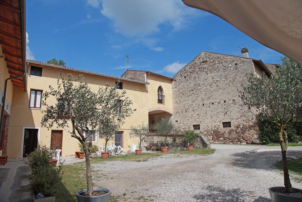 Agriturismo Licensi Del Bresa Villa Monzambano Phòng bức ảnh