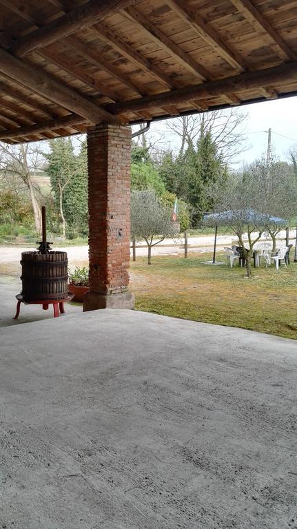 Agriturismo Licensi Del Bresa Villa Monzambano Ngoại thất bức ảnh