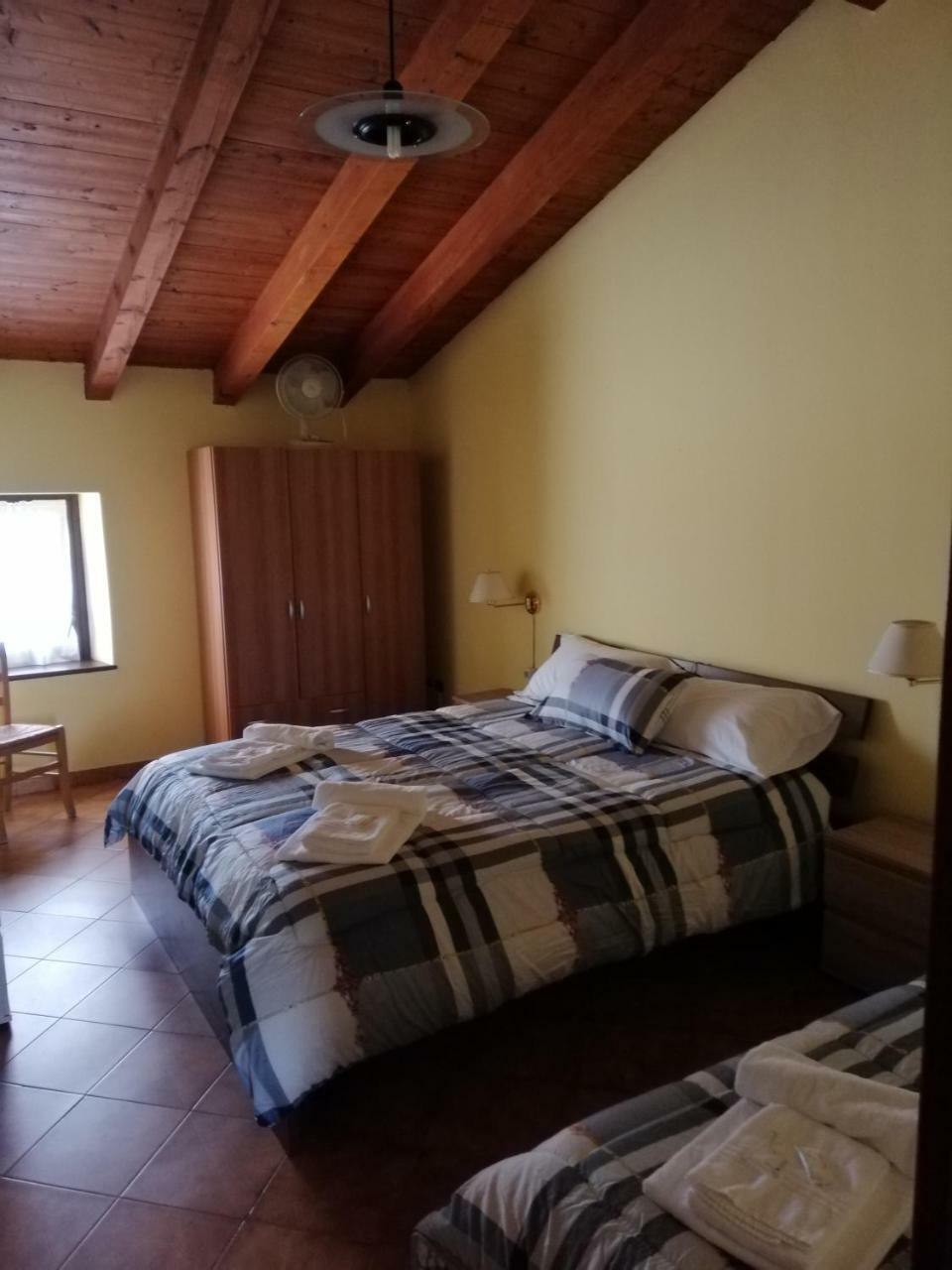 Agriturismo Licensi Del Bresa Villa Monzambano Ngoại thất bức ảnh